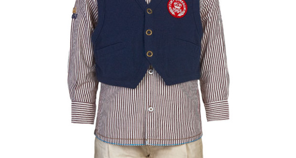 Abiti comodi ed eleganti per una ricorrenza speciale Abiti comodi ed eleganti per una ricorrenza speciale
