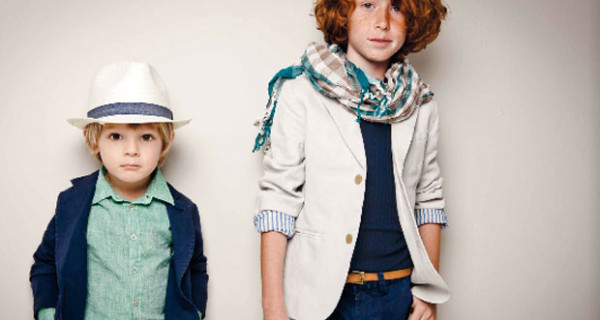 Aston Martin Kids Collection presenta i nuovi vestiti per bambini Aston Martin Kids Collection presenta i nuovi vestiti per bambini