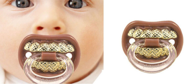 Grilliz Pacifier: il ciuccio per bambini “duri” Grilliz Pacifier: il ciuccio per bambini “duri”