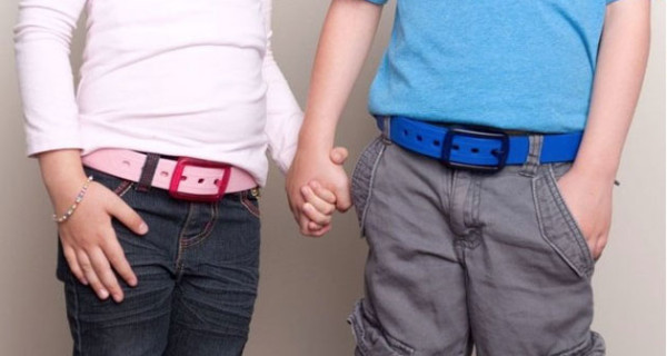 La cintura colorata e riciclabile che va bene ad adulti e bambini La cintura colorata e riciclabile che va bene ad adulti e bambini