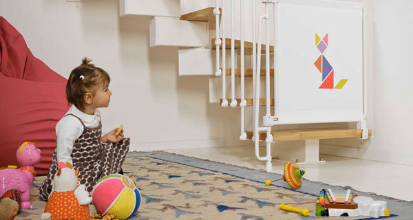 Bambini più sicuri in casa con Kalypto, il cancelletto per le scale di Fontanot Bambini più sicuri in casa con Kalypto, il cancelletto per le scale di Fontanot