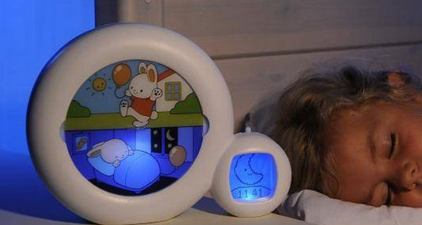 Kid’Sleep Moon Nightlight, la sveglia animata per bambini Kid’Sleep Moon Nightlight, la sveglia animata per bambini