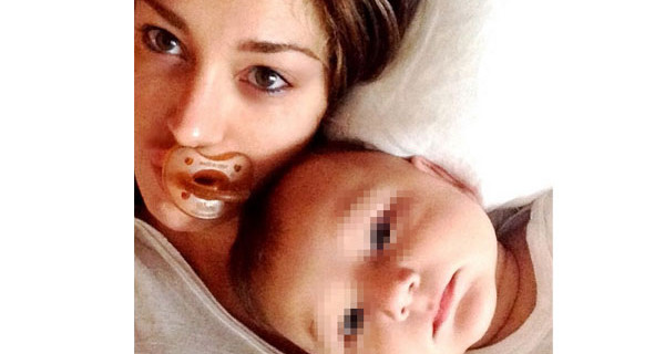 Sempre più belle le foto di mamma Belen e del piccolo Santiago Sempre più belle le foto di mamma Belen e del piccolo Santiago