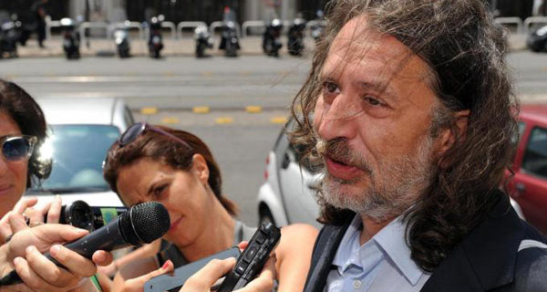 Caso Stamina, Davide Vannoni lontano dall’Italia: “Continueremo all’estero, forse a Miami” Caso Stamina, Davide Vannoni lontano dall’Italia: “Continueremo all’estero, forse a Miami”