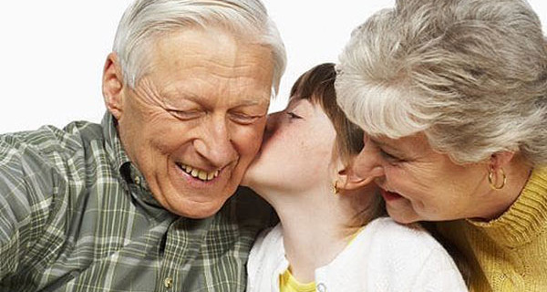 Lavoretti per la Festa dei Nonni: i disegni da stampare e colorare Lavoretti per la Festa dei Nonni: i disegni da stampare e colorare