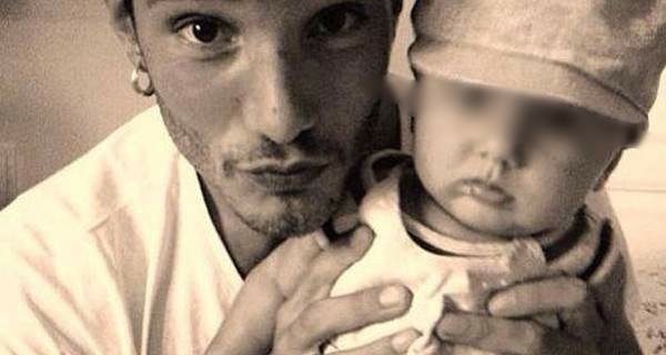 Santiago assomiglia a mamma Belen o a papà Stefano? Vota Santiago assomiglia a mamma Belen o a papà Stefano? Vota