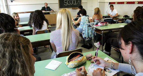 Allergici alla scuola? Strani sintomi per 5 alunni di una scuola di Bergamo Allergici alla scuola? Strani sintomi per 5 alunni di una scuola di Bergamo