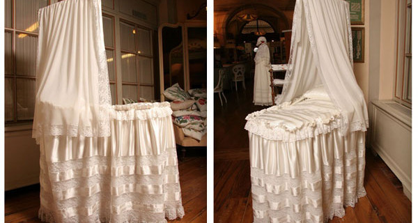 Culla per neonati di Loretta Caponi: ideale per un royal baby Culla per neonati di Loretta Caponi: ideale per un royal baby
