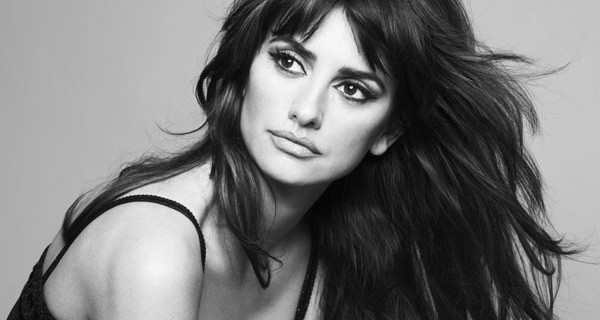 Penelope Cruz parla della sua vita da mamma: “Allattare crea dipendenza” Penelope Cruz parla della sua vita da mamma: “Allattare crea dipendenza”
