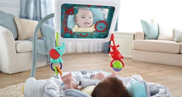Poltrona per neonati con porta iPad: cosa ne pensi? Poltrona per neonati con porta iPad: cosa ne pensi?