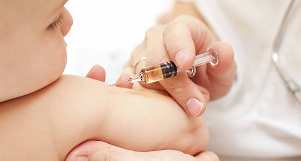 Vaccino anti HIV per i bambini: prima sperimentazione in Italia Vaccino anti HIV per i bambini: prima sperimentazione in Italia