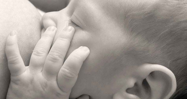 Ecco la lista dei cibi da evitare durante l’allattamento Ecco la lista dei cibi da evitare durante l’allattamento