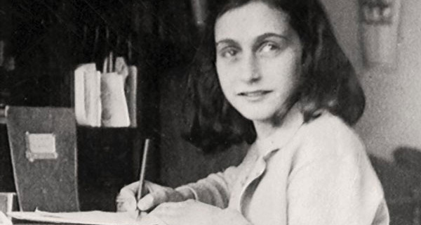 Giornata della Memoria: il Diario di Anne Frank resta il libro per ragazzi più consigliato Giornata della Memoria: il Diario di Anne Frank resta il libro per ragazzi più consigliato