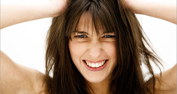 Capelli rovinati dopo il parto? Ecco come rimediare Capelli rovinati dopo il parto? Ecco come rimediare