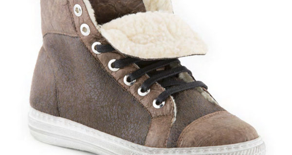 Pitti Bimbo 2014: Cartina Kids presenta le scarpe per bambini fatte di carta Pitti Bimbo 2014: Cartina Kids presenta le scarpe per bambini fatte di carta