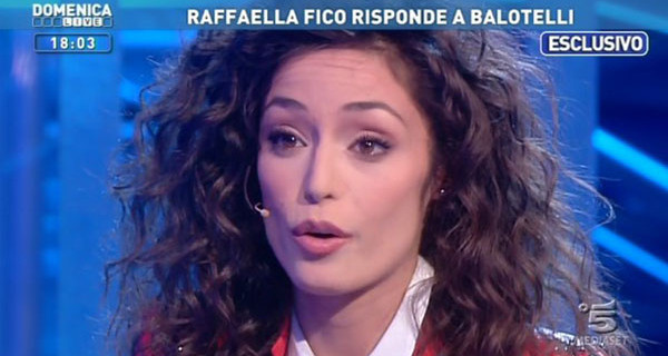 Raffaella Fico a Domenica Live: “Presto Mario Balotelli mi chiamerà e incontrerà sua figlia Pia” Raffaella Fico a Domenica Live: “Presto Mario Balotelli mi chiamerà e incontrerà sua figlia Pia”