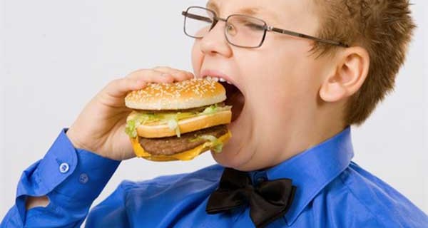 Obesità nei bambini: arriva la pillola-palloncino che riduce l’appetito Obesità nei bambini: arriva la pillola-palloncino che riduce l’appetito