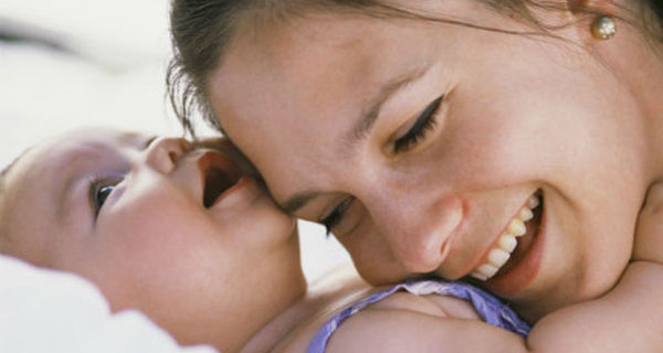 Sei una mamma lavoratrice? Ecco come non sentirti in colpa con il tuo bimbo Sei una mamma lavoratrice? Ecco come non sentirti in colpa con il tuo bimbo