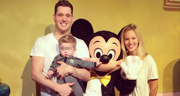 Michael Bublè porta a Disneyland il suo bimbo: “Da quando sono padre la mia vita è cambiata” Michael Bublè porta a Disneyland il suo bimbo: “Da quando sono padre la mia vita è cambiata”