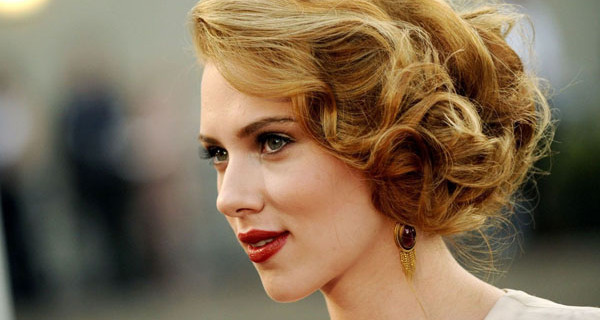 Intervista a Scarlett Johansson: “Sono cambiata, ora voglio anche io una famiglia” Intervista a Scarlett Johansson: “Sono cambiata, ora voglio anche io una famiglia”