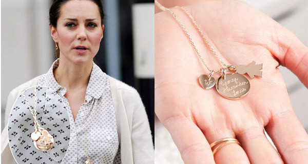 La collanina di Kate Middleton con inciso il nome del Principe George Alexander Louis La collanina di Kate Middleton con inciso il nome del Principe George Alexander Louis