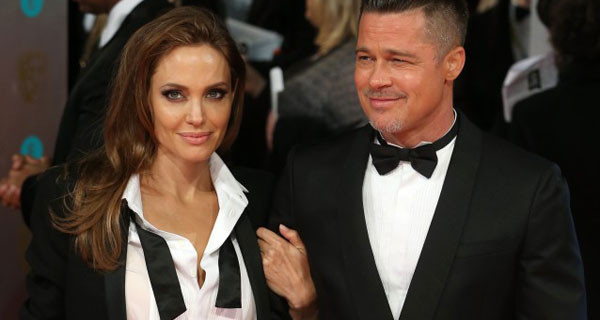 Angelina Jolie sempre più innamorata di Brad Pitt: “E’ il papà migliore del mondo” Angelina Jolie sempre più innamorata di Brad Pitt: “E’ il papà migliore del mondo”
