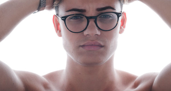 Cristian Imparato, stella di Io Canto, e le critiche: “Sei troppo diverso” Cristian Imparato, stella di Io Canto, e le critiche: “Sei troppo diverso”