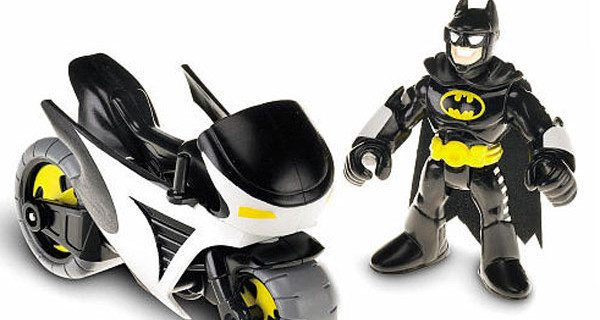 Batman contro Superman: Warner Bros e Mattel rinforzano la loro partnership da supereoi Batman contro Superman: Warner Bros e Mattel rinforzano la loro partnership da supereoi