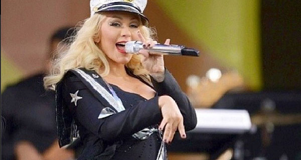 Christina Aguilera presto mamma: “Mi godo la gravidanza e gioco con i videogiochi” Christina Aguilera presto mamma: “Mi godo la gravidanza e gioco con i videogiochi”