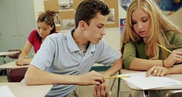 Scuola, al via gli esami di terza media: tutte le informazioni Scuola, al via gli esami di terza media: tutte le informazioni