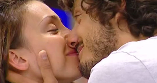 Giovanni Masiero: “Sono entrato al Grande Fratello per innamorarmi, e con Chicca ho trovato l’amore” Giovanni Masiero: “Sono entrato al Grande Fratello per innamorarmi, e con Chicca ho trovato l’amore”
