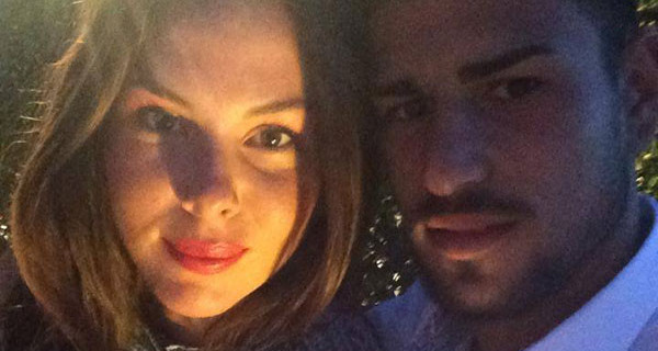 Micol Olivieri, incinta al sesto mese di gravidanza, tra una settimana sposerà Christian Massella Micol Olivieri, incinta al sesto mese di gravidanza, tra una settimana sposerà Christian Massella