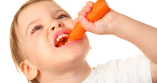 Bambini vegetariani, i consigli per un’alimentazione corretta a partire dalla gravidanza Bambini vegetariani, i consigli per un’alimentazione corretta a partire dalla gravidanza
