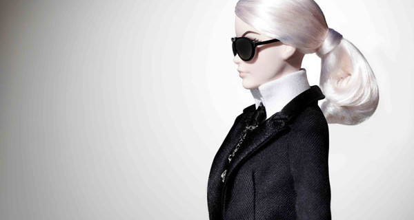 Barbie Lagerfeld, arriva la fashion doll dedicata allo stile inconfondibile di Karl Barbie Lagerfeld, arriva la fashion doll dedicata allo stile inconfondibile di Karl