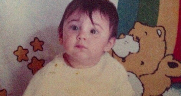 Star da piccole: chi è la bambina immortalata in questa foto? Star da piccole: chi è la bambina immortalata in questa foto?