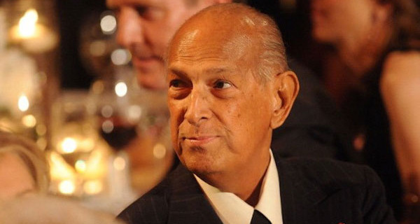 Addio a Oscar De La Renta: è morto oggi all’età di 82 anni il celebre stilista Addio a Oscar De La Renta: è morto oggi all’età di 82 anni il celebre stilista