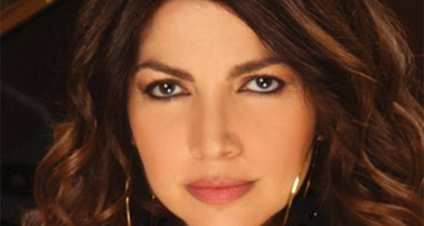 Cristina D’Avena domani a Verissimo: “Un figlio? Magari in futuro vi farò una sorpresa” Cristina D’Avena domani a Verissimo: “Un figlio? Magari in futuro vi farò una sorpresa”