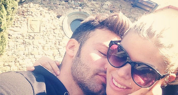 Ecco come si preparano Eugenio Colombo e Francesca Del Taglia per il loro matrimonio Ecco come si preparano Eugenio Colombo e Francesca Del Taglia per il loro matrimonio