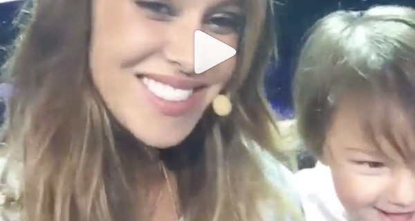 Il piccolo Santiago parla e dice mamma: il nuovo video di Belen Rodriguez Il piccolo Santiago parla e dice mamma: il nuovo video di Belen Rodriguez