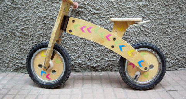 Costruire una bicicletta da bambino in legno: una bellissima idea regalo fai da te Costruire una bicicletta da bambino in legno: una bellissima idea regalo fai da te