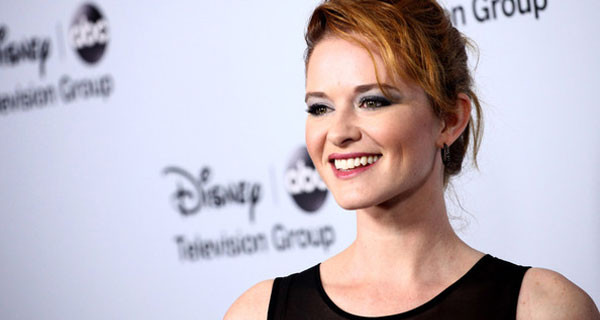 Sarah Drew, April Kepner in Grey’s Anatomy, è diventata mamma per la seconda volta Sarah Drew, April Kepner in Grey’s Anatomy, è diventata mamma per la seconda volta