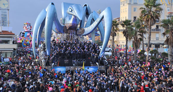 Carnevale di Viareggio 2015: un evento per tutta la famiglia. Programma e orari Carnevale di Viareggio 2015: un evento per tutta la famiglia. Programma e orari