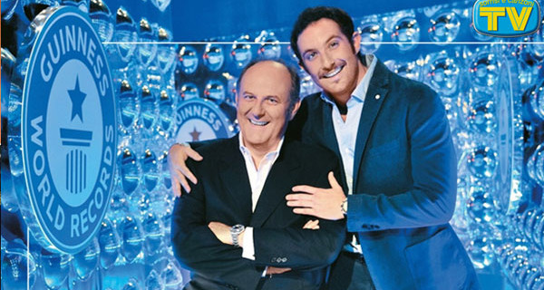 Gerry Scotti e suo figlio Edoardo alla conduzione dello Show dei Record: “Buon sangue non mente” Gerry Scotti e suo figlio Edoardo alla conduzione dello Show dei Record: “Buon sangue non mente”
