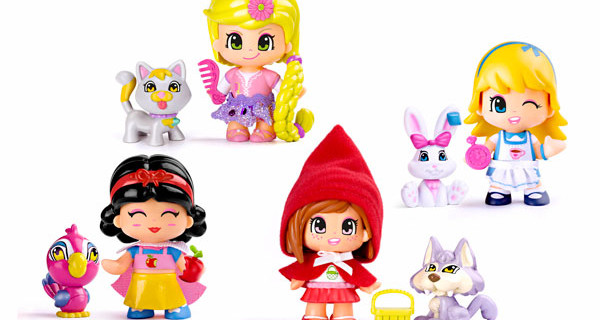 Anche le Pinypon per Carnevale si travestono da personaggi delle favole Anche le Pinypon per Carnevale si travestono da personaggi delle favole