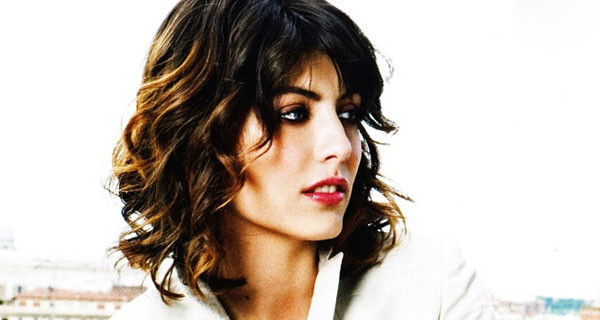 Paura per Alessandra Mastronardi: “Dopo I Cesaroni uno stalker ha minacciato la mia famiglia” Paura per Alessandra Mastronardi: “Dopo I Cesaroni uno stalker ha minacciato la mia famiglia”