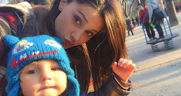 Belen Rodriguez e Stefano De Martino si separano: Santiago resta con la mamma Belen Rodriguez e Stefano De Martino si separano: Santiago resta con la mamma