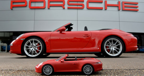 Porsche in miniatura per bambini: Playmobil presenta la replica esatta della sorella maggiore Porsche in miniatura per bambini: Playmobil presenta la replica esatta della sorella maggiore