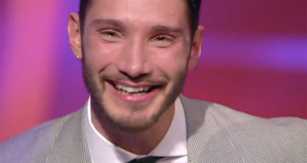 Stefano De Martino in lacrime parla del rapporto con suo papà: “Abbiamo avuto molti momenti bui” Stefano De Martino in lacrime parla del rapporto con suo papà: “Abbiamo avuto molti momenti bui”