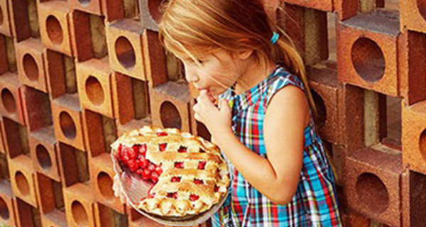 Tendenze moda bambina Estate 2015: stile picnic per le piccole fashioniste Tendenze moda bambina Estate 2015: stile picnic per le piccole fashioniste