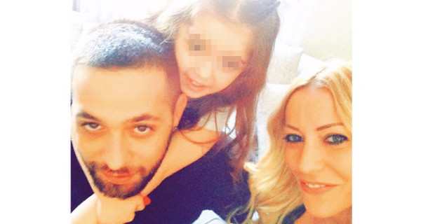Karina e Salvatore Angelucci sono tornati insieme? La foto della Cascella e la dedica d’amore Karina e Salvatore Angelucci sono tornati insieme? La foto della Cascella e la dedica d’amore